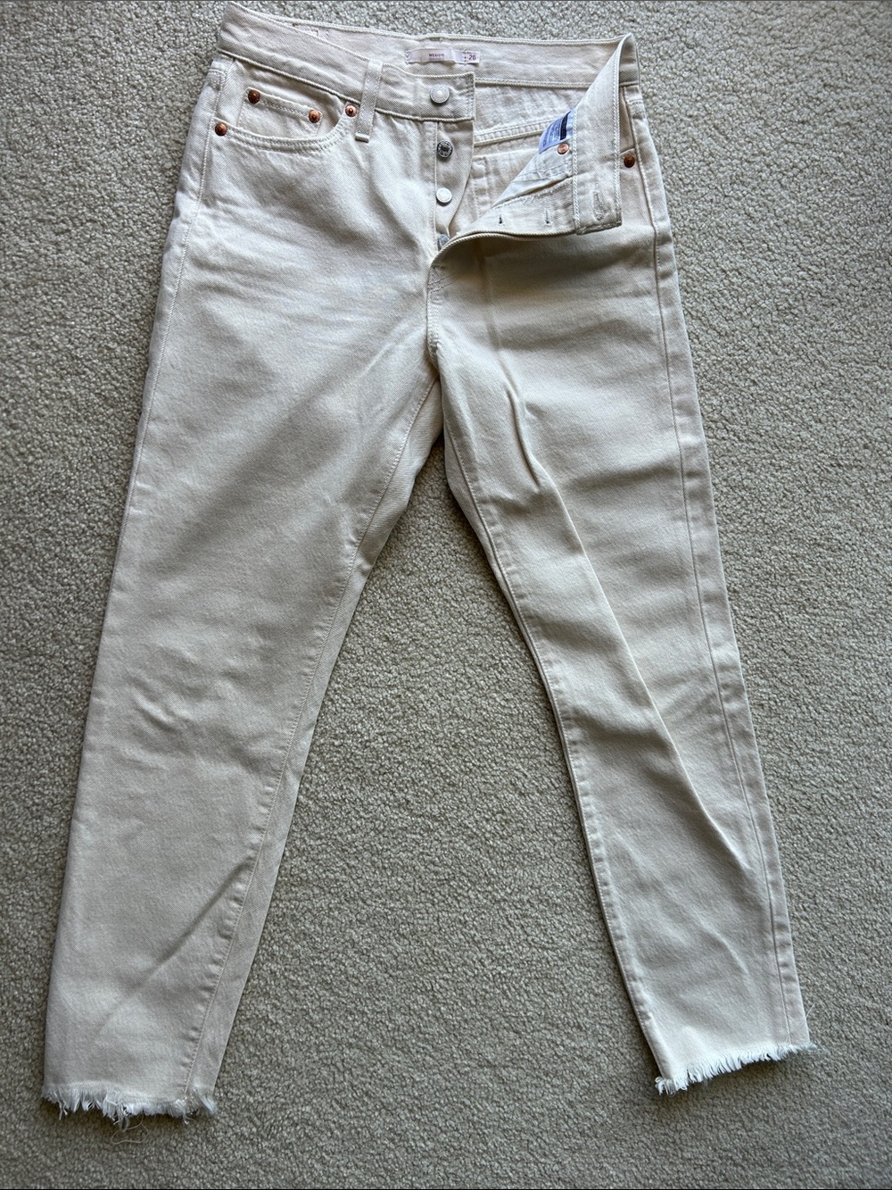 Levi's Cream High-Rise Slim Jeans